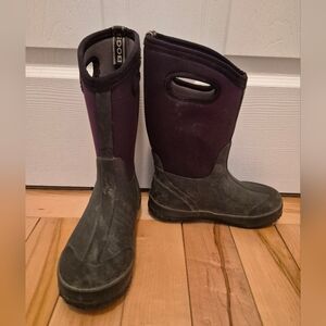 Bogs youth size 3 winter boots, good to -30 C